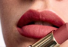 Tendências de maquilhagem: KIKO MILANO reinventa o acabamento mate com novas fórmulas Lábios com batom de acabamento mate, uma das tendências de maquilhagem destacadas pela KIKO MILANO