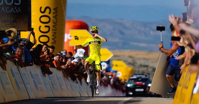 Alexis Guérin na chegada à Torre na 4.ª etapa da Volta a Portugal