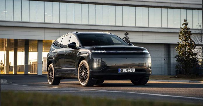 Hyundai IONIQ 9 Calligraphy Black Ink