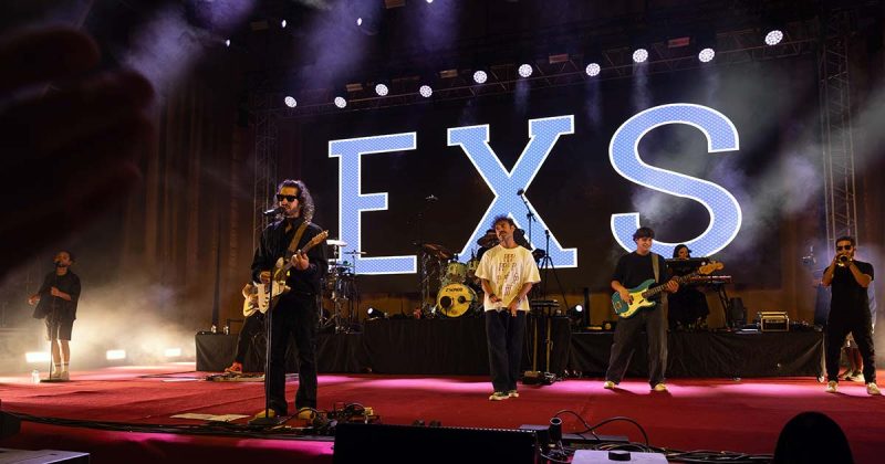 Atua&ccedil;&atilde;o da banda Expensive Soul no palco principal durante a Festa das Vindimas 2026.