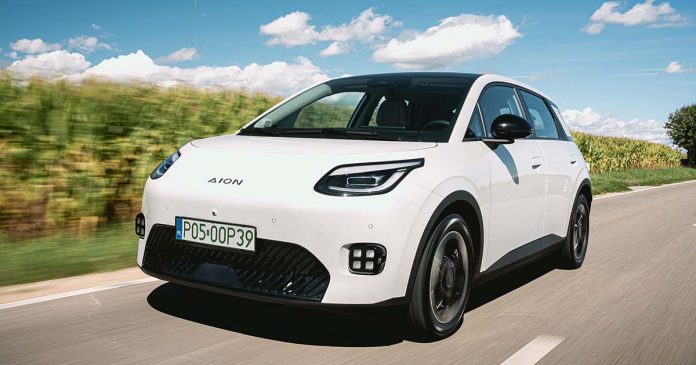 AION UT representa a aposta elétrica da GAC AION UT da GAC em circulação, um dos modelos elétricos presentes com a GAC em Cascais