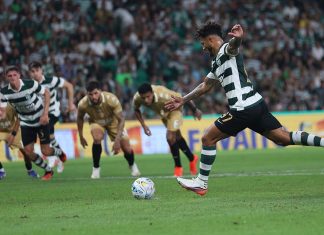 O jogo do Sporting e do Nacional terminou com vitória dos leões em Alvalade Luis Suárez converte com sucesso uma grande penalidade que inaugura o marcador no jogo do Sporting e do Nacional.